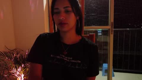 Vicky  online show from May 7, 2026, 12:16 am