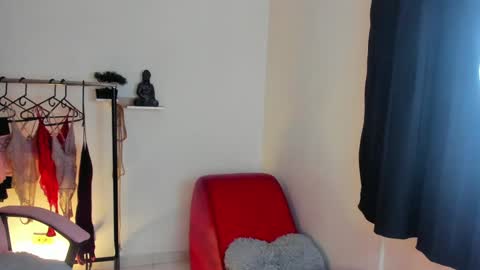 Snapshot of vicky_cristinax chatting on January 16, 2025, 2:30 am Vicky online show from January 16, 2025, 2:30 am