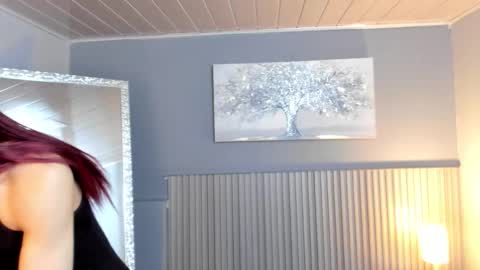  Vicky  online show from January 16, 2026, 1:04 pm