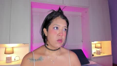 Snapshot of vicky_ruiz chatting on January 26, 2025, 12:22 pm V I C K Y online show from January 26, 2025, 12:22 pm