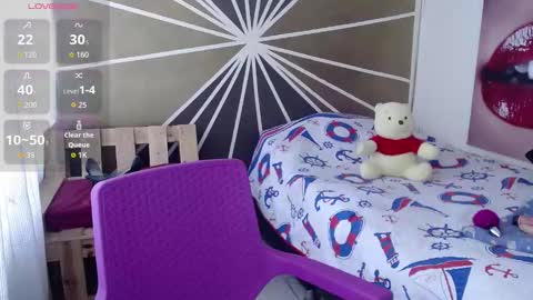 vicky_sexi online show from November 3, 2025, 3:24 pm