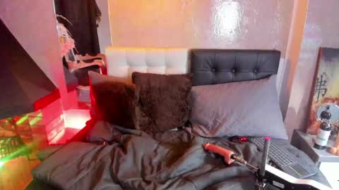 Vicky online show from April 15, 2026, 5:53 pm