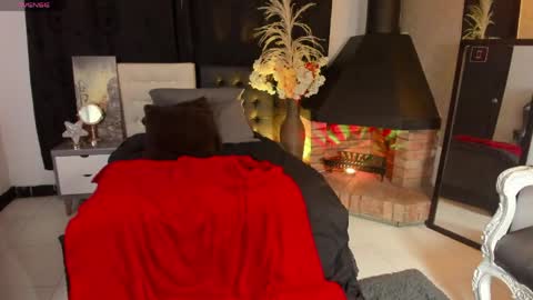 Vicky online show from April 16, 2026, 9:39 pm