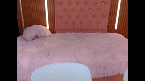Snapshot of vicky_wel chatting on May 30, 2026, 6:38 pm Victoria y Danniela online show from May 30, 2026, 6:38 pm