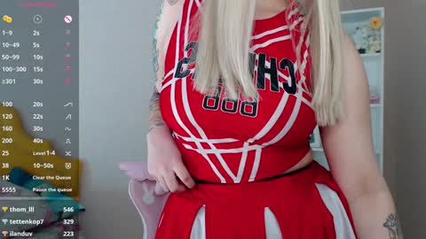 Snapshot of vickyfuckingdoll chatting on December 4, 2024, 12:14 pm vickyfuckingdoll online show from December 4, 2024, 12:14 pm
