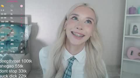 Snapshot of vickyfuckingdoll chatting on March 2, 2026, 11:55 pm vickyfuckingdoll online show from March 2, 2026, 11:55 pm