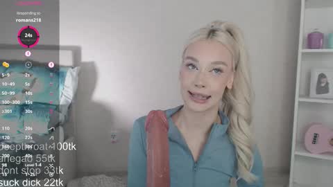Snapshot of vickyfuckingdoll chatting on March 12, 2026, 12:06 am vickyfuckingdoll online show from March 12, 2026, 12:06 am