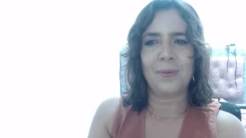 Snapshot of victoria25_meester chatting on May 30, 2026, 4:48 pm Hi guys Im victoria Be the one who can control me in PVT online show from May 30, 2026, 4:48 pm