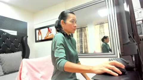 Victoria  grey  online show from July 2, 2026, 5:52 pm