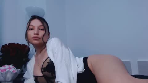Snapshot of victoria__harris chatting on February 19, 2025, 11:49 am Victoria online show from February 19, 2025, 11:49 am