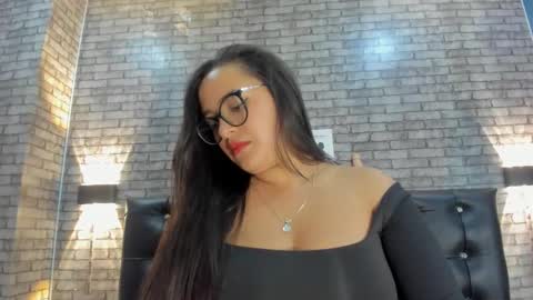 victorira online show from January 5, 2026, 7:06 pm