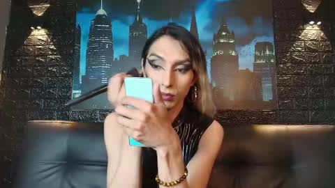 Snapshot of victoria_badgal chatting on November 13, 2025, 9:58 pm Victoria online show from November 13, 2025, 9:58 pm