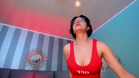 Victoria online show from December 14, 2024, 1:59 pm