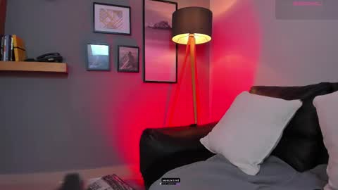 Victoria online show from March 1, 2026, 8:55 pm