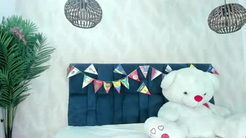 Victoria online show from July 12, 2026, 11:23 am