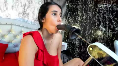 Snapshot of victoria_houston chatting on October 20, 2025, 12:49 pm Victoria Houston online show from October 20, 2025, 12:49 pm