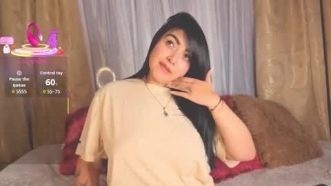 Snapshot of victoria_jonhss chatting on November 13, 2025, 10:19 pm Victoria online show from November 13, 2025, 10:19 pm