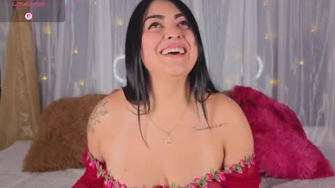 Snapshot of victoria_jonhss chatting on November 25, 2025, 12:10 am Victoria online show from November 25, 2025, 12:10 am