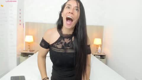 victoria_pachon online show from September 22, 2025, 7:16 pm