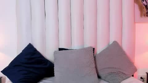 Snapshot of victoria_queen2 chatting on April 24, 2026, 1:52 am victoria_queen2 online show from April 24, 2026, 1:52 am