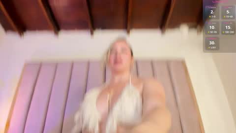 VICTORIA online show from December 22, 2025, 9:23 pm