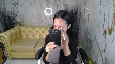 Snapshot of victoria_ricci_a chatting on January 31, 2025, 4:17 pm Victoria online show from January 31, 2025, 4:17 pm