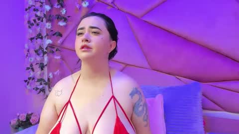 Victoria online show from October 27, 2025, 8:13 pm