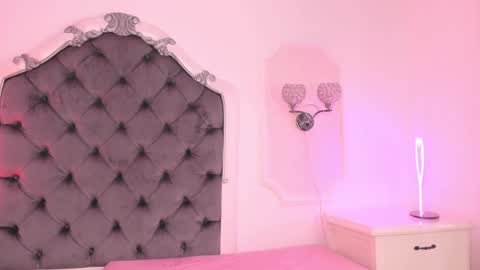 victoria_watsson online show from January 30, 2025, 2:58 pm