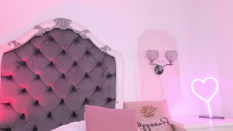 victoria_watsson online show from February 1, 2025, 3:07 pm