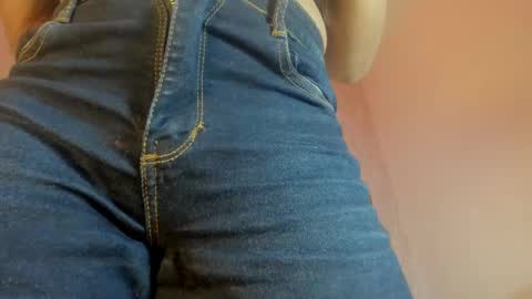 Victoria Sofia online show from October 19, 2025, 7:25 pm