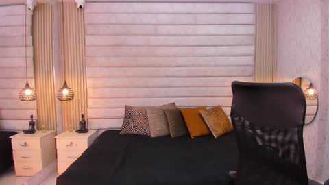 victoriaablair online show from March 24, 2026, 7:41 pm