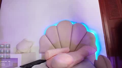 Victoria online show from February 8, 2025, 4:36 pm