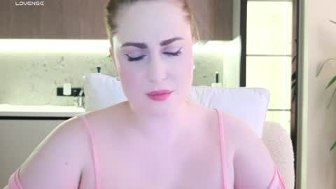 Miss V online show from July 28, 2026, 11:17 am
