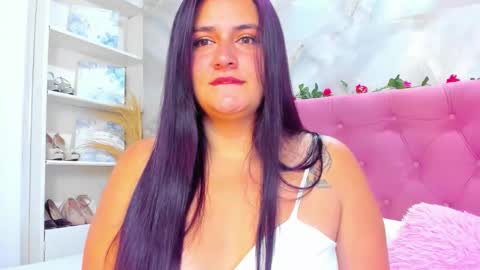 Snapshot of victoriaguzman_ chatting on November 8, 2025, 11:10 am Victoria online show from November 8, 2025, 11:10 am