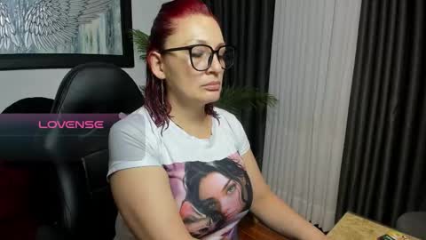 victoriapaker online show from March 15, 2026, 11:27 am