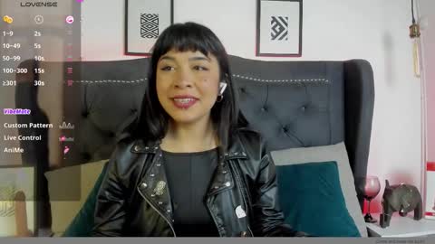 Snapshot of victoriaqueen7 chatting on November 26, 2025, 3:29 am victoria online show from November 26, 2025, 3:29 am