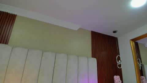 Maria Victoria online show from November 7, 2025, 11:21 am