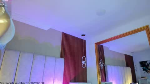 Maria Victoria online show from November 8, 2025, 10:37 am