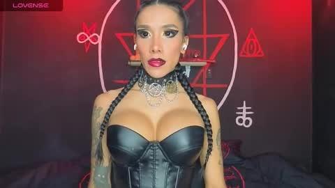 Victoria Vampire online show from February 11, 2026, 4:39 am