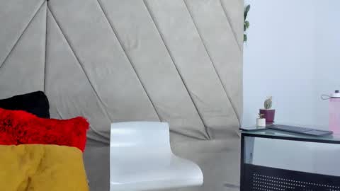 Snapshot of victoriawillss chatting on November 6, 2025, 10:32 pm ADRIANA online show from November 6, 2025, 10:32 pm