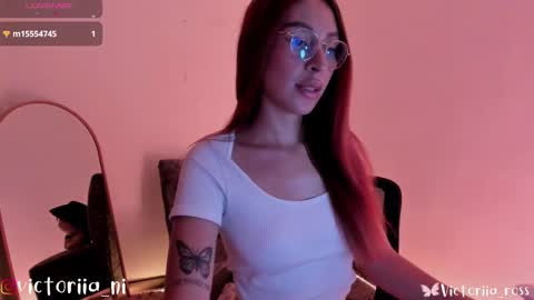   Annie  vic  online show from January 3, 2025, 7:39 pm