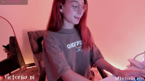   Annie  vic  online show from January 31, 2025, 8:33 pm