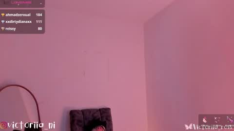   Annie  vic  online show from March 5, 2025, 10:43 pm