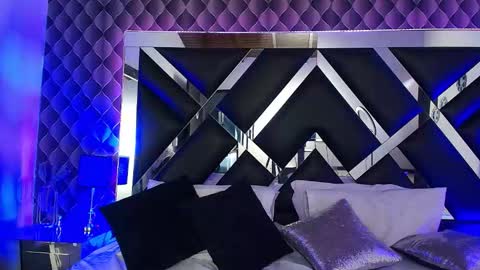 victtoria lee online show from November 1, 2025, 7:38 pm