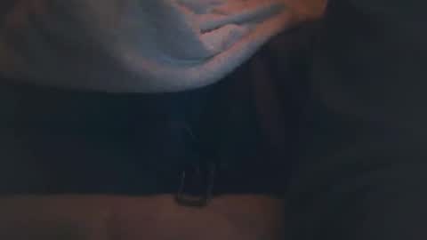 vicvictoree online show from December 21, 2025, 5:31 pm