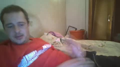 Snapshot of vids1977 chatting on January 28, 2025, 2:21 am vids1977 online show from January 28, 2025, 2:21 am