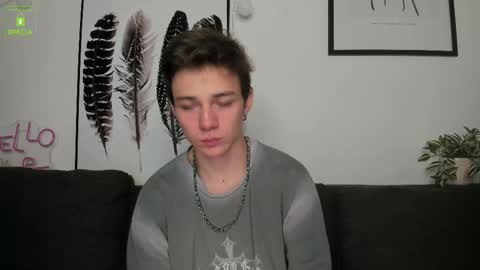 Snapshot of viego_pattel chatting on October 10, 2025, 4:28 pm Viego Pattel online show from October 10, 2025, 4:28 pm