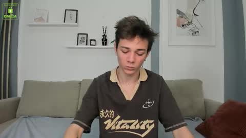 Snapshot of viego_pattel chatting on October 19, 2025, 11:44 am Viego Pattel online show from October 19, 2025, 11:44 am