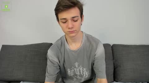 Snapshot of viego_pattel chatting on October 29, 2025, 12:51 pm Viego Pattel online show from October 29, 2025, 12:51 pm