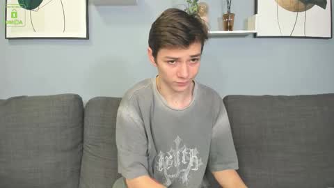 Snapshot of viego_pattel chatting on October 31, 2025, 5:36 pm Viego Pattel online show from October 31, 2025, 5:36 pm